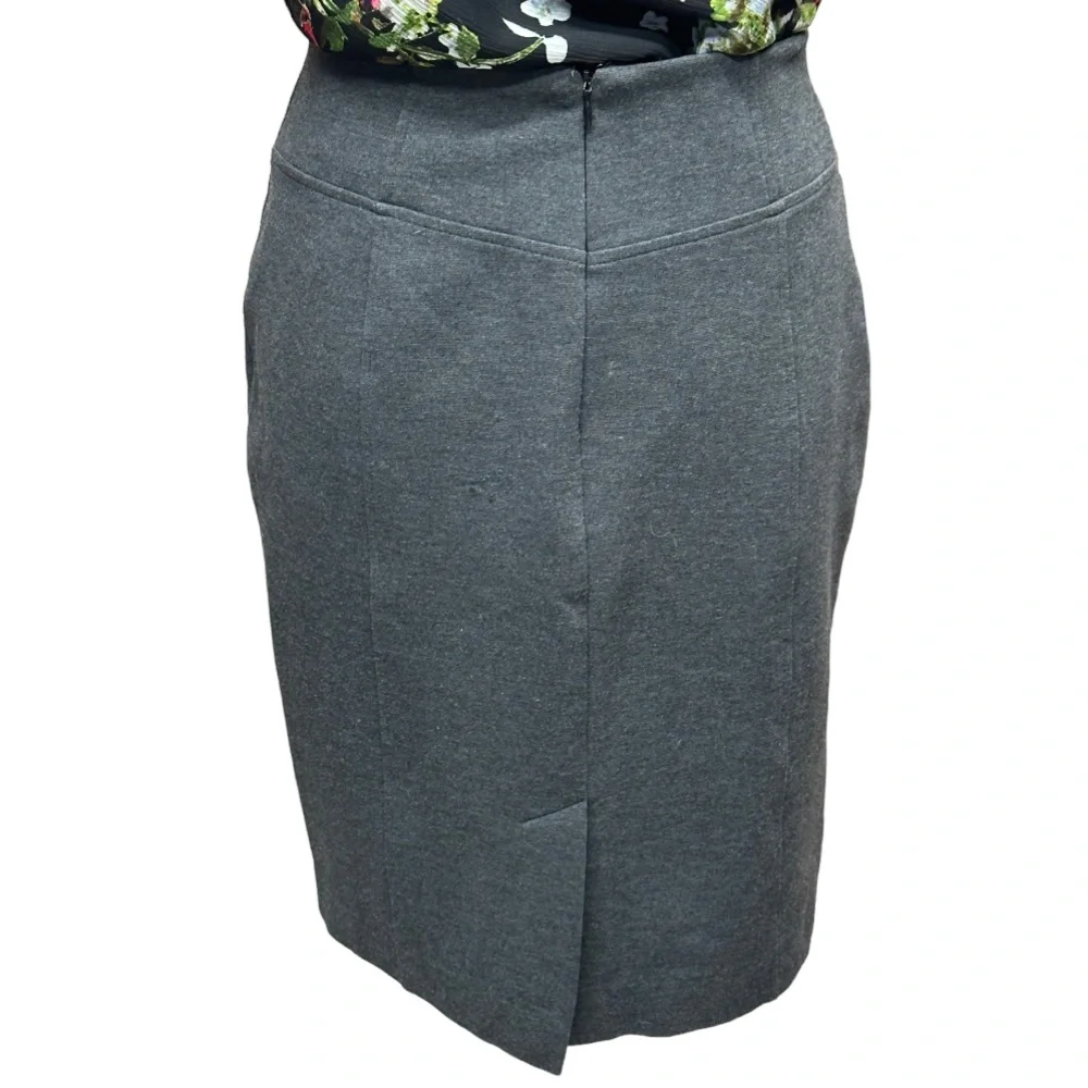 Michael Kors Gray Career Pencil Stretch Skirt Fully Lined With Slit Size 10‎
